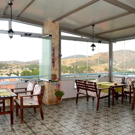 Erguvan Foça