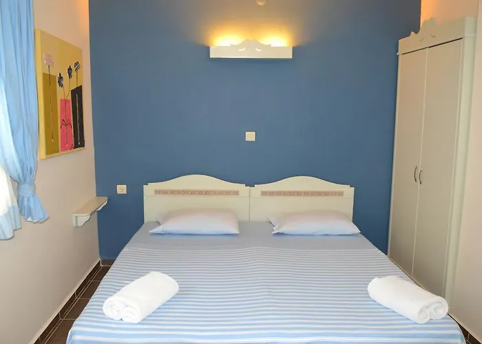 Erguvan * Foça